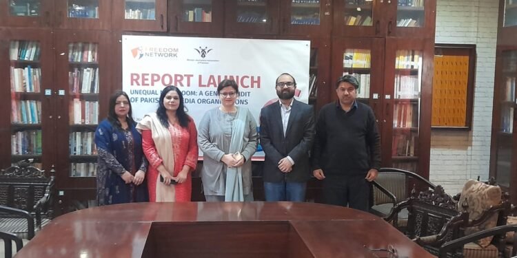 Pakistani media industry faces “gender emergency”: WJAP