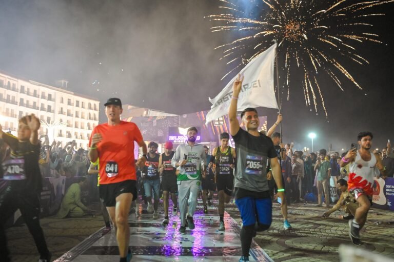 Runners in Islamabad lit the Night at Islamabad’s Unique Night Run 