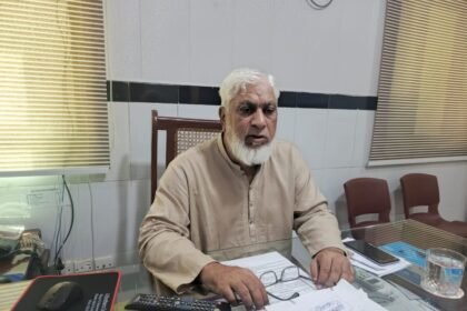 Performance Review Meeting Held at Free Kidney Dialysis Centre Mirpur — Emphasis on Discipline and Responsibility