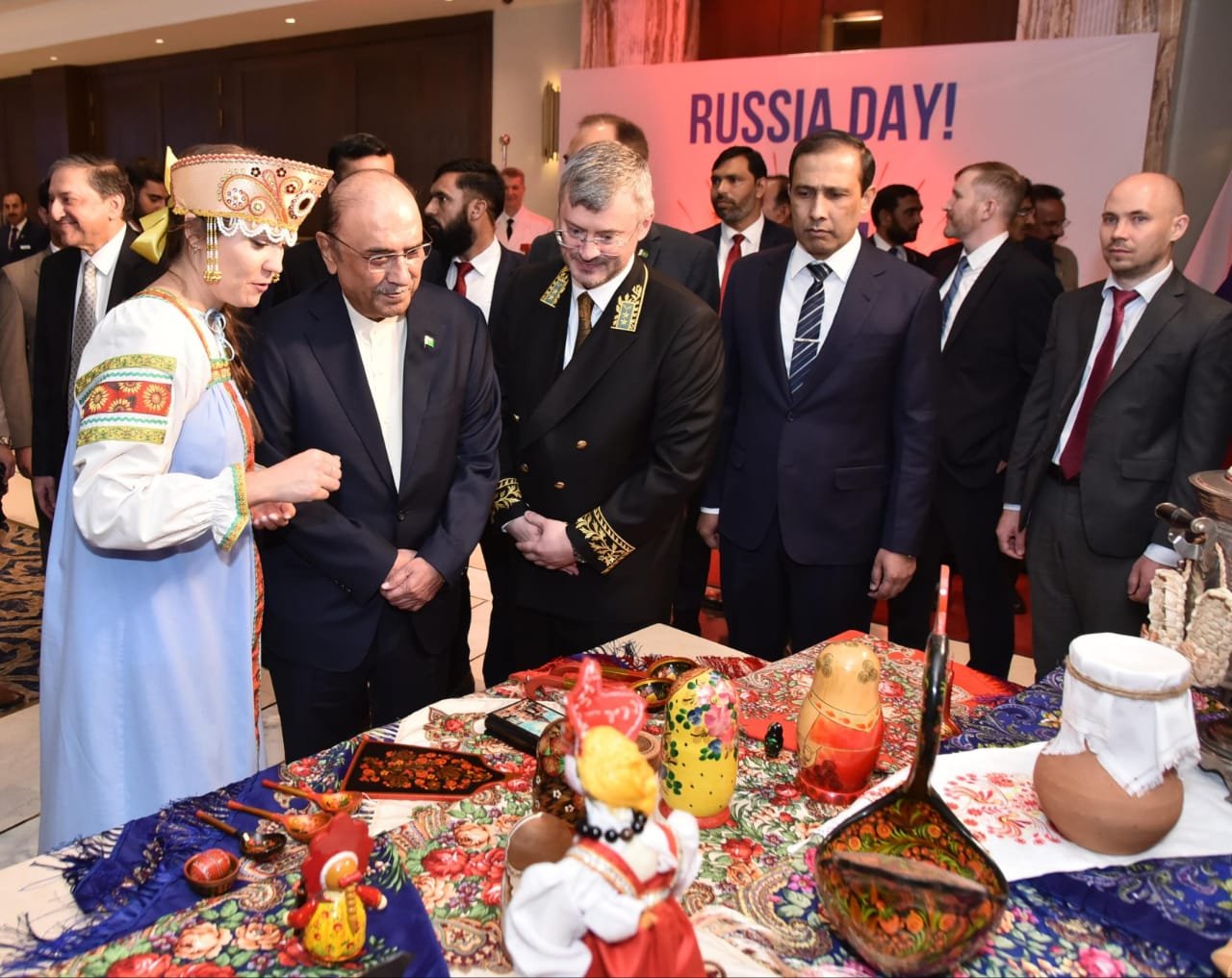 Pak-Russia ties great potential exists to boost bilateral trade partnership, Zardari