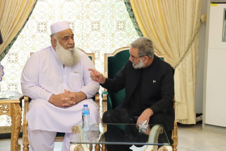 Government Employees Confederation Coordinator General Habibullah Khan Umarzai met with Speaker Khyber Pakhtunkhwa
