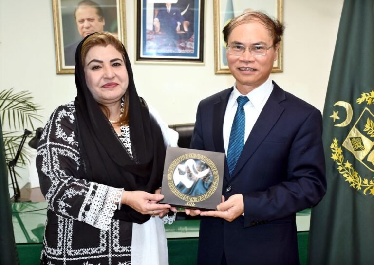 Ambassador of Vietnam Meets with Parliamentary Secretary to Boost Bilateral Cooperation