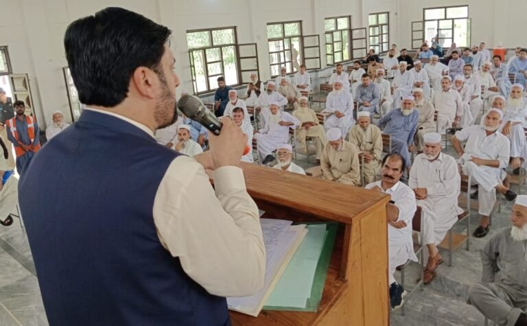 Open court to resolve issues in Lower Dir Talaah, people piled up issues.