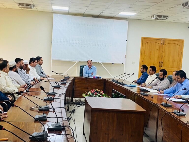 High-Level Academic and Administrative Meeting Held Under Chairmanship of Vice Chancellor UOS