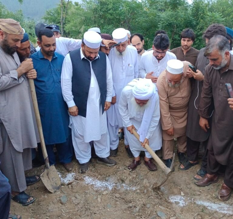 Religious schools and mosques are the pure and holy places of Allah on earth Religious schools and mosques are the pure and holy places of Allah on earth