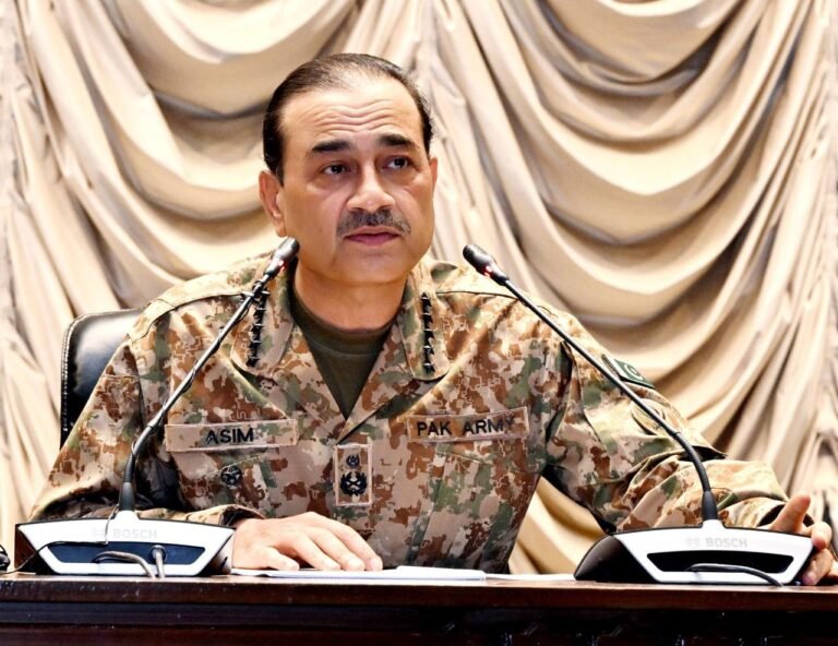 COAS, visited the National Defence University (NDU) Islamabad