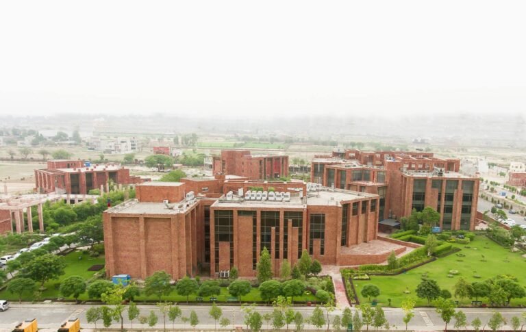 BNU Becomes Pakistan’s First WWF-Certified EcoSmart Campus BNU Becomes Pakistan’s First WWF-Certified EcoSmart Campus