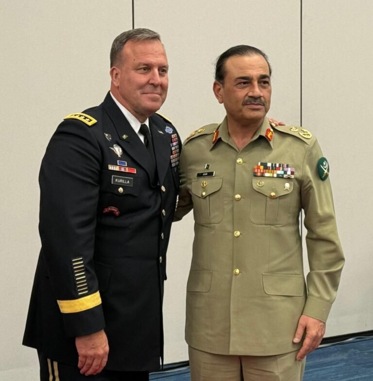 COAS Undertakes Official Visit to US, Attends CENTCOM Change of Command, Engages with US Leadership and Pakistani Diaspora COAS Undertakes Official Visit to US, Attends CENTCOM Change of Command, Engages with US Leadership and Pakistani Diaspora