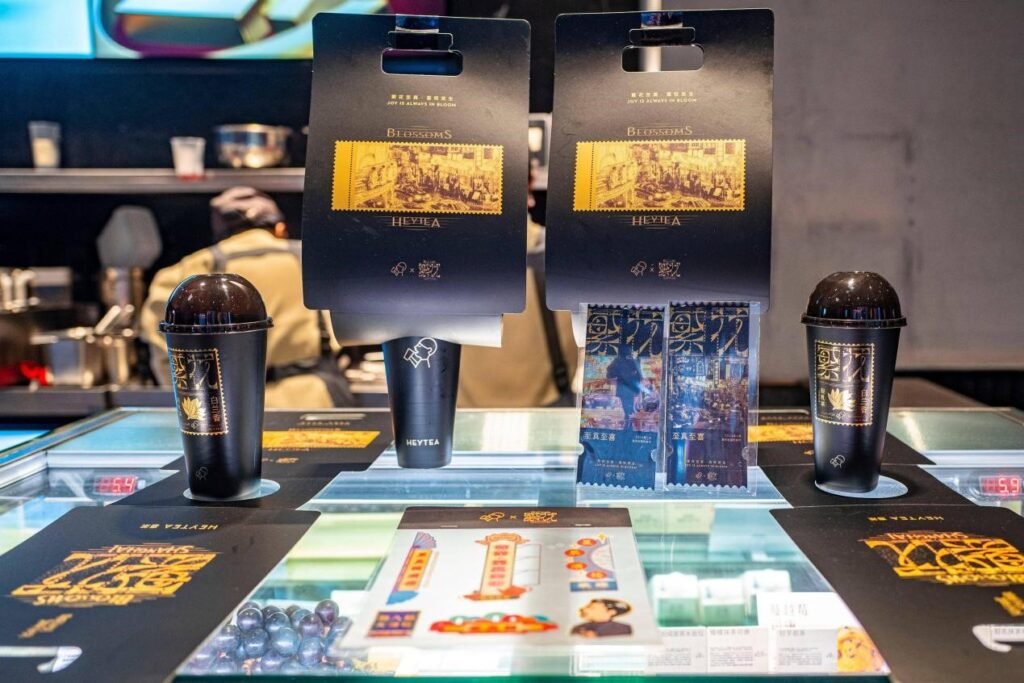 China's new-style tea beverages turn daily drinking into cultural expressions China's new-style tea beverages turn daily drinking into cultural expressions