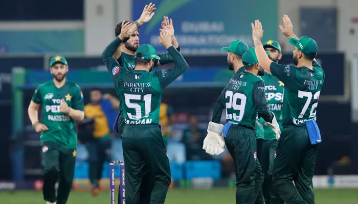 Pakistan qualifies Asia Cup Super Four after beating UAE