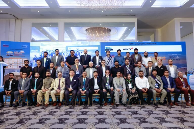 Solar power vital to protect Pakistan from floods and climate change: Punjab Governor