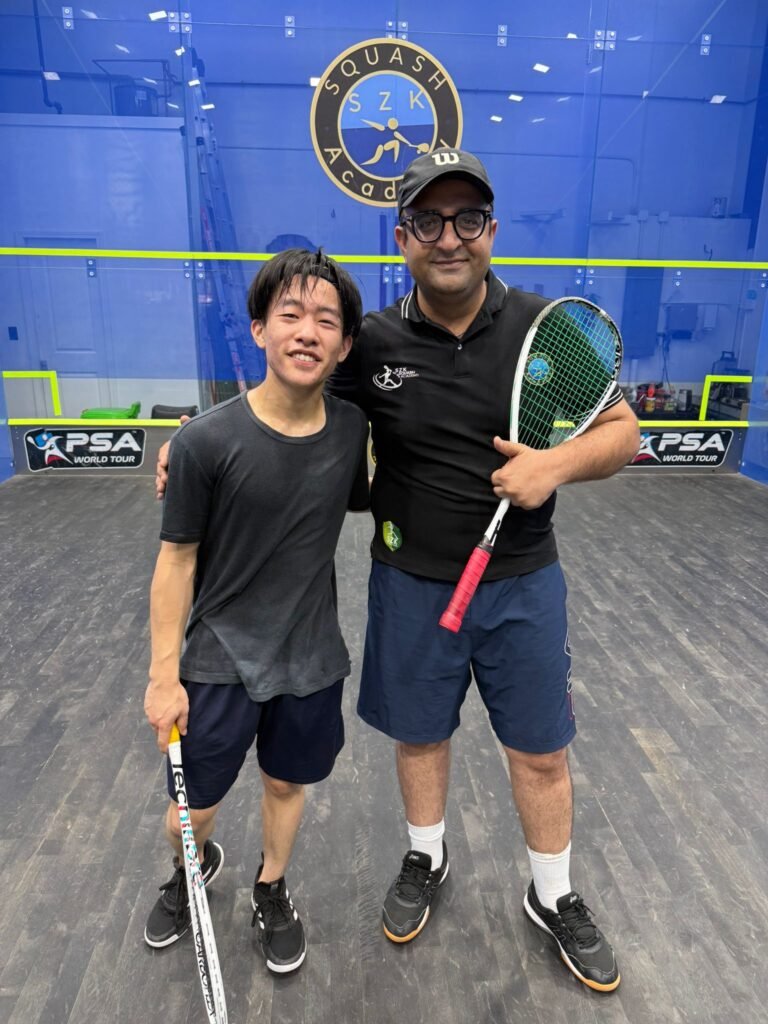Zahid Gul Rebuilding the Glory of Pakistan Squash Pakistan’s squash coach Zahid Gul mentoring junior players