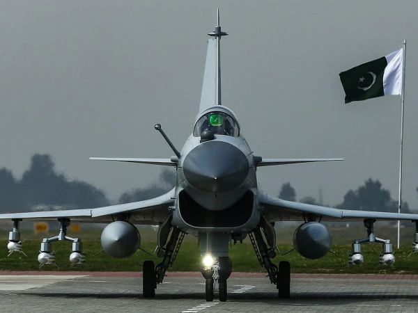 When Courage Takes Flight: Pakistan’s Aerial World Records