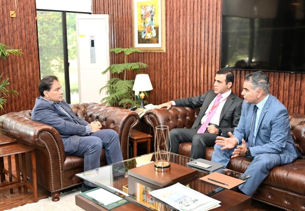Islamabad, Azerbaijan to Launch Asan Khidmat Markaz Chairman CDA meets Baku delegation to advance Asan Khidmat Markaz project in Islamabad