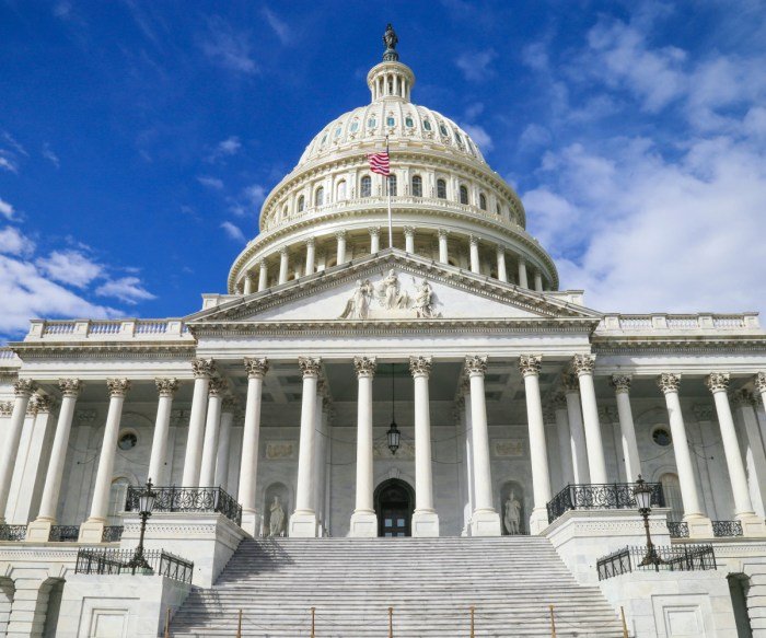 Government Shutdown Sparks Layoff Fears After Senate Fails to Pass Funding Bill
