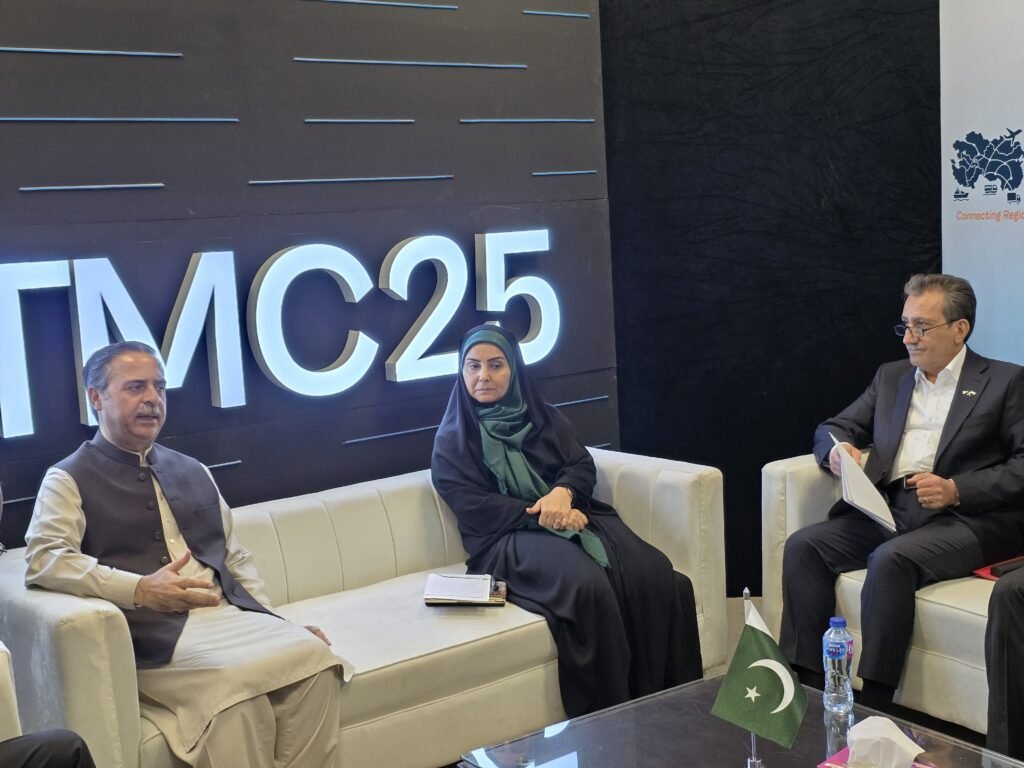 Pakistan, Iran discuss strengthening blue economy through transport, maritime links Pakistan, Iran discuss strengthening blue economy through transport, maritime links
