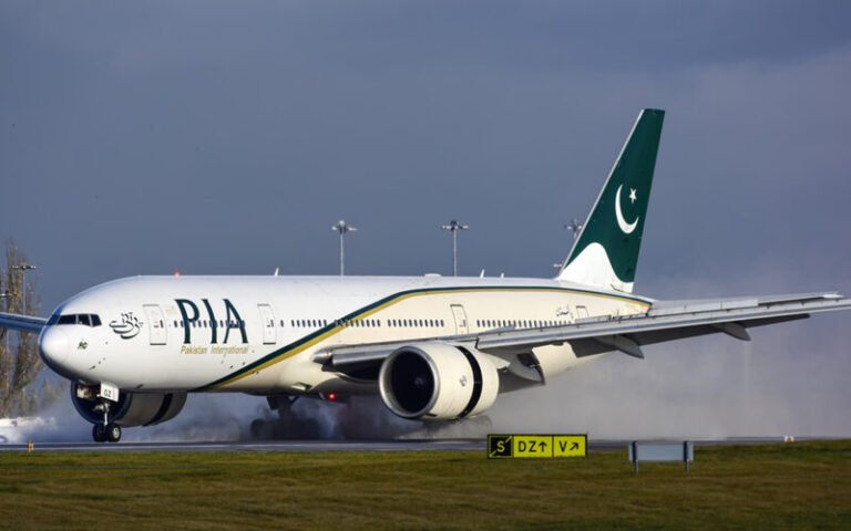 Pakistan Clears Runway for Direct Flights to US After UK Green Light Pakistan plans to resume direct flights to US after UK aviation clearance