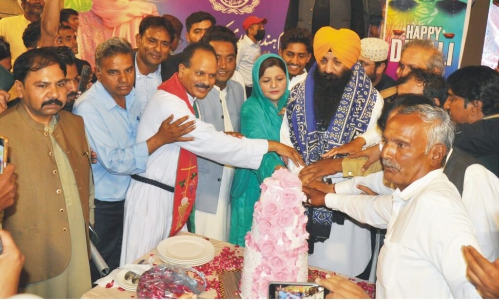 Punjab Minority Affairs Minister Ramesh Singh Arora distributes Diwali grants among Hindu families in Rahim Yar Khan during a ceremony organized under Chief Minister Maryam Nawaz Sharif’s initiative to promote interfaith harmony.