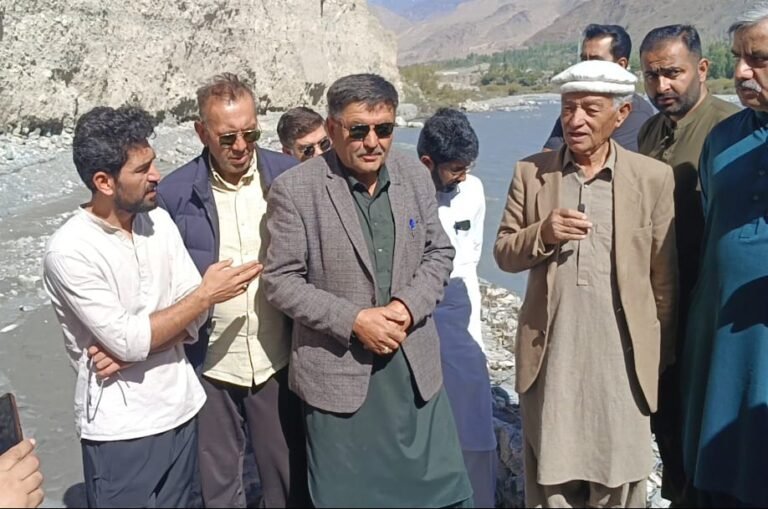 WWF’s Water Resource Accountability Project Restores 3,000 Kanals in Hunza Journalists visiting Hunza’s Water Resource Accountability Project site