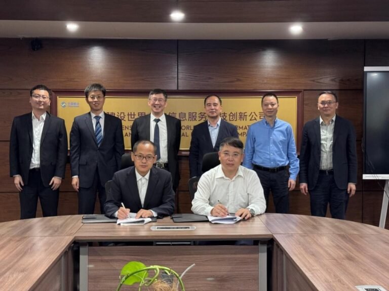 Zong and ICBC Pakistan executives sign strategic ICT partnership agreement at CMPak Headquarters
