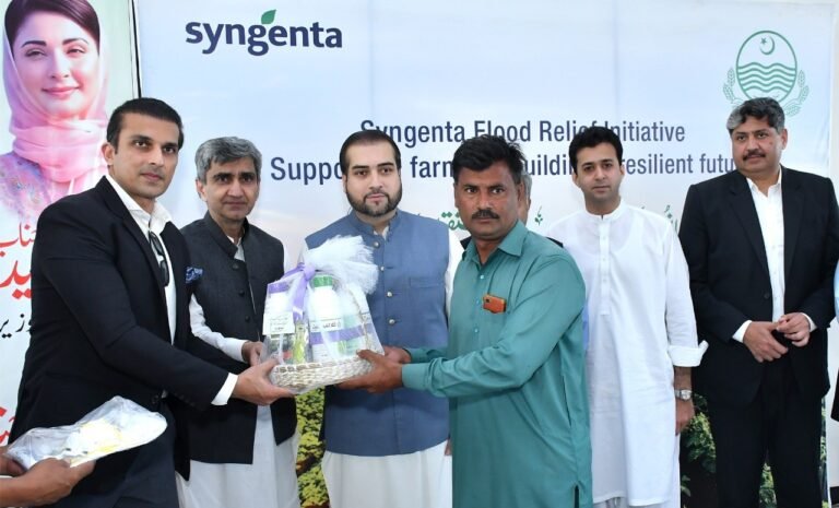 Syngenta Pakistan team distributes flood recovery aid to farmers in Punjab’s Multan and Sahiwal regions