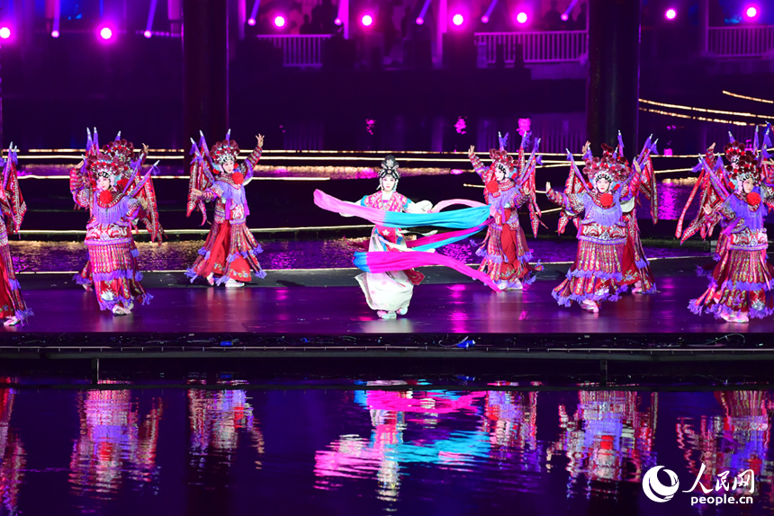 Tang Xianzu and Shakespeare: Theater as a bridge for global cultural dialogue