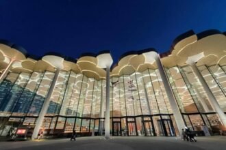 Technology enhances immersive reading experience in Beijing