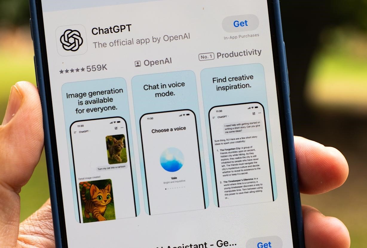 Is the Play Store in trouble? ChatGPT launches its own app store
