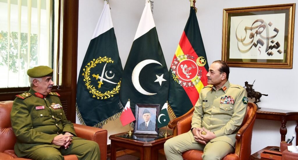 COAS meets the Bahrain National Guard commander during a visit to GHQ Rawalpindi.