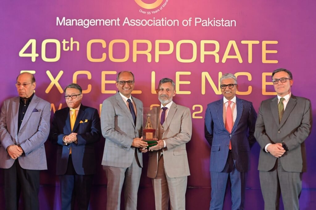 FFC Wins Best MAP Corporate Excellence Award in Fertilizer Sector Syed Imran Rizvi receives the MAP Corporate Excellence Award on behalf of FFC.