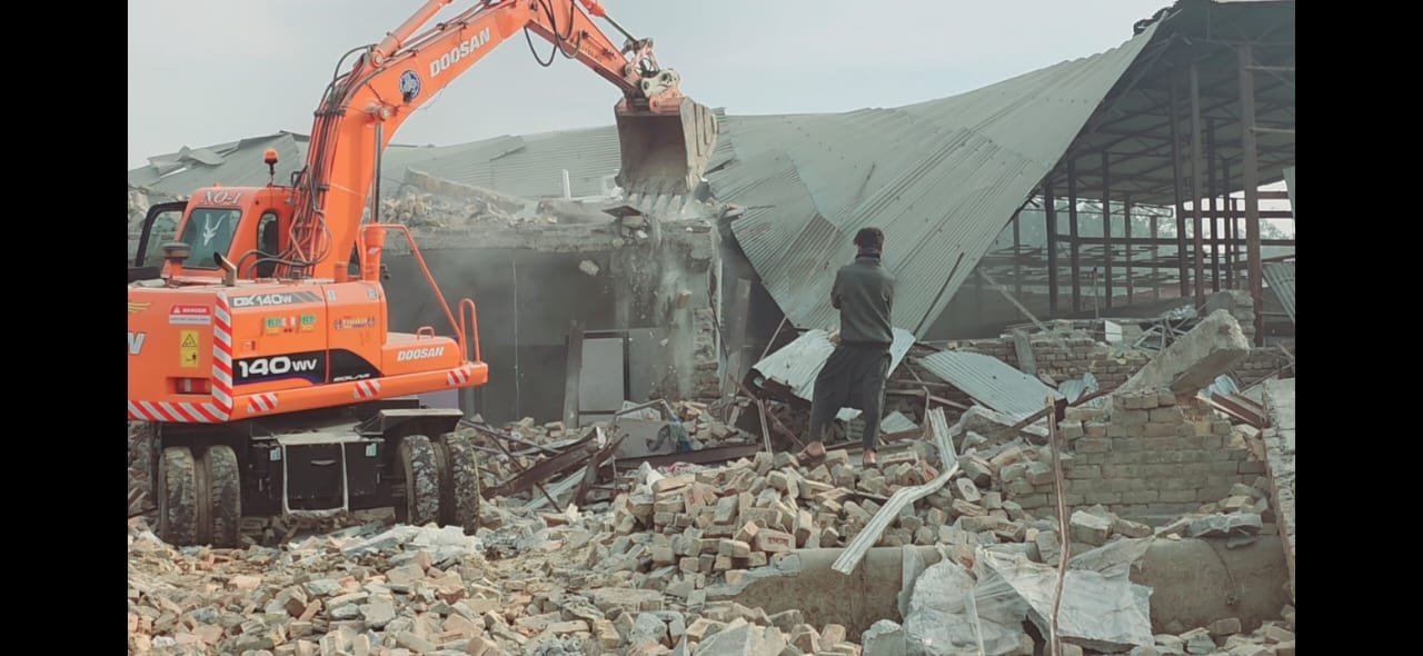 FGEHA conducts anti-encroachment operation in Islamabad’s G-15/3 sector; early possession for allottees announced