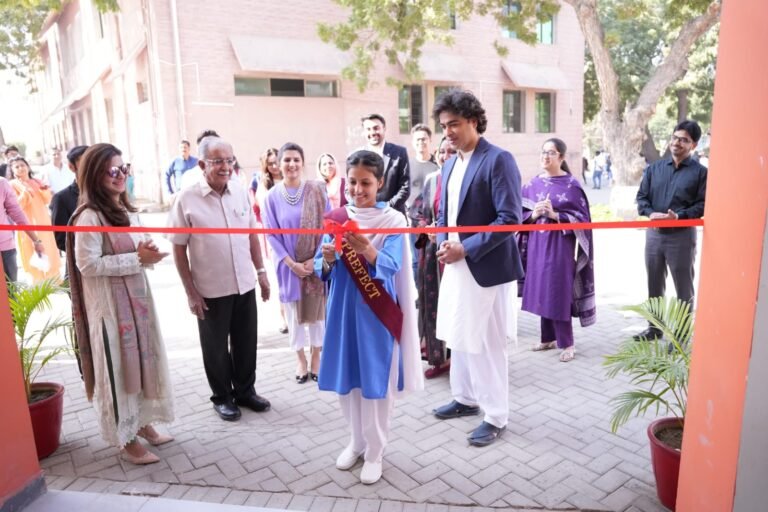 Solar-powered digital arts lab at a girls’ public school in Karachi by Mobilink Bank