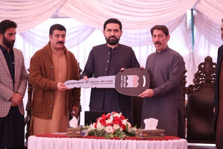 Standing with the Forgotten: CMKP Sohail Afridi Brings Dignity and Support to Special Persons Sohail Afridi visits a special education complex to launch the Ehsaas Umeed Programme.