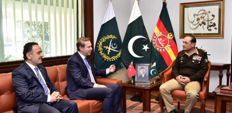 COAS hosts Turkiye’s energy minister for talks on energy and security ties