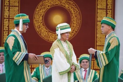 Aga Khan University graduates over 400 students, installs Princess Zahra Aga Khan as pro-chancellor