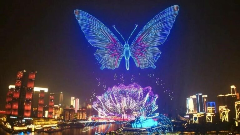Dynamic Chongqing drone light show: a fusion of tradition and technology