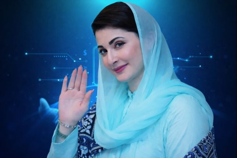 Punjab Chief Minister Maryam Nawaz Sharif leads an AI training session for the provincial cabinet in Lahore