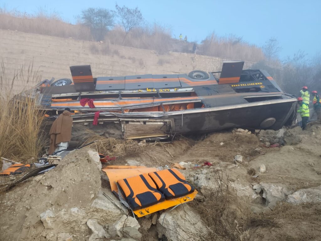 Five dead, 24 injured as bus plunges into ravine near Talagang Rescue teams operate at the site where a passenger bus plunged into a ravine near Talagang in Chakwal district.