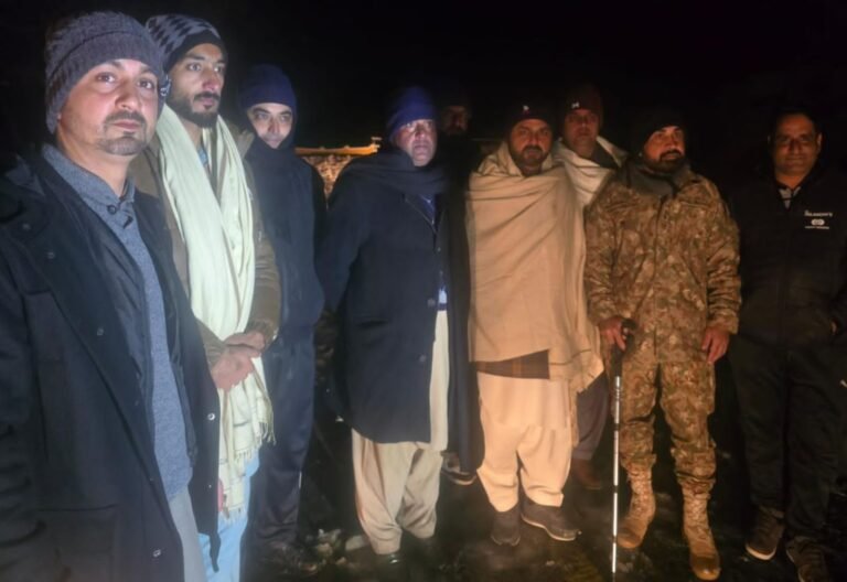 Pakistan Army Conducts Timely and Effective Relief Operations in Nikyal Sector Pakistan Army Conducts Timely and Effective Relief Operations in Nikyal Sector