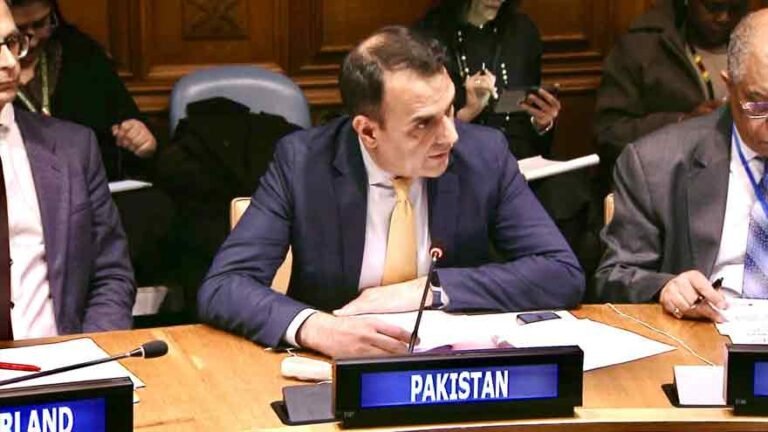 Pakistan warns UN of water security risks after India’s Indus Waters Treaty actions The Indus River flowing through Pakistan, highlighting concerns over water security and treaty compliance