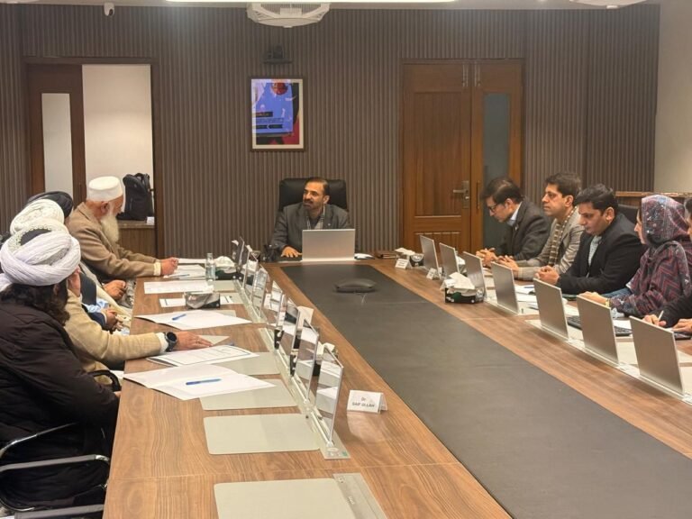 Religious scholars attend a PIFTAC-organised meeting on countering extremism in Peshawar.
