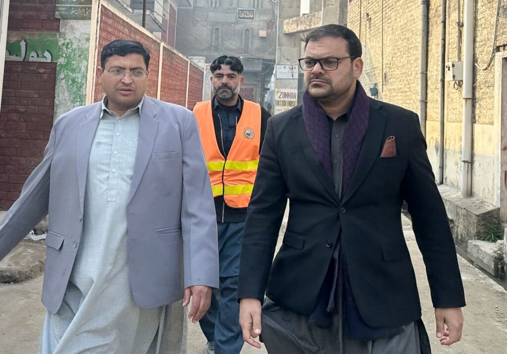 WSSCM Chairman Adil Nawaz inspects sanitation operations during a surprise visit in Mardan.