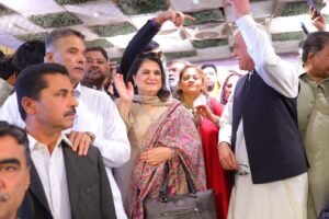 BISP chairperson Rubina Khalid visits Lyari, announces transparent payment system and skills initiative