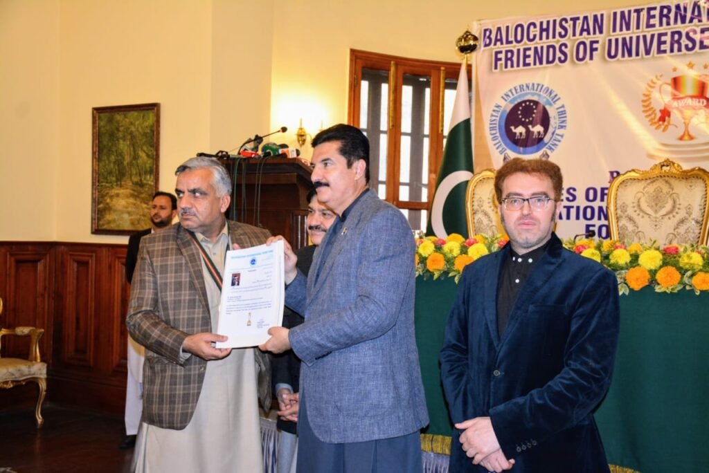 Abbottabad Press Club president Sardar Naveed Alam honoured at Heroes of Khyber Pakhtunkhwa awards Governor KP Faisal Karim Kundi presents award to Abbottabad Press Club President Sardar Naveed Alam