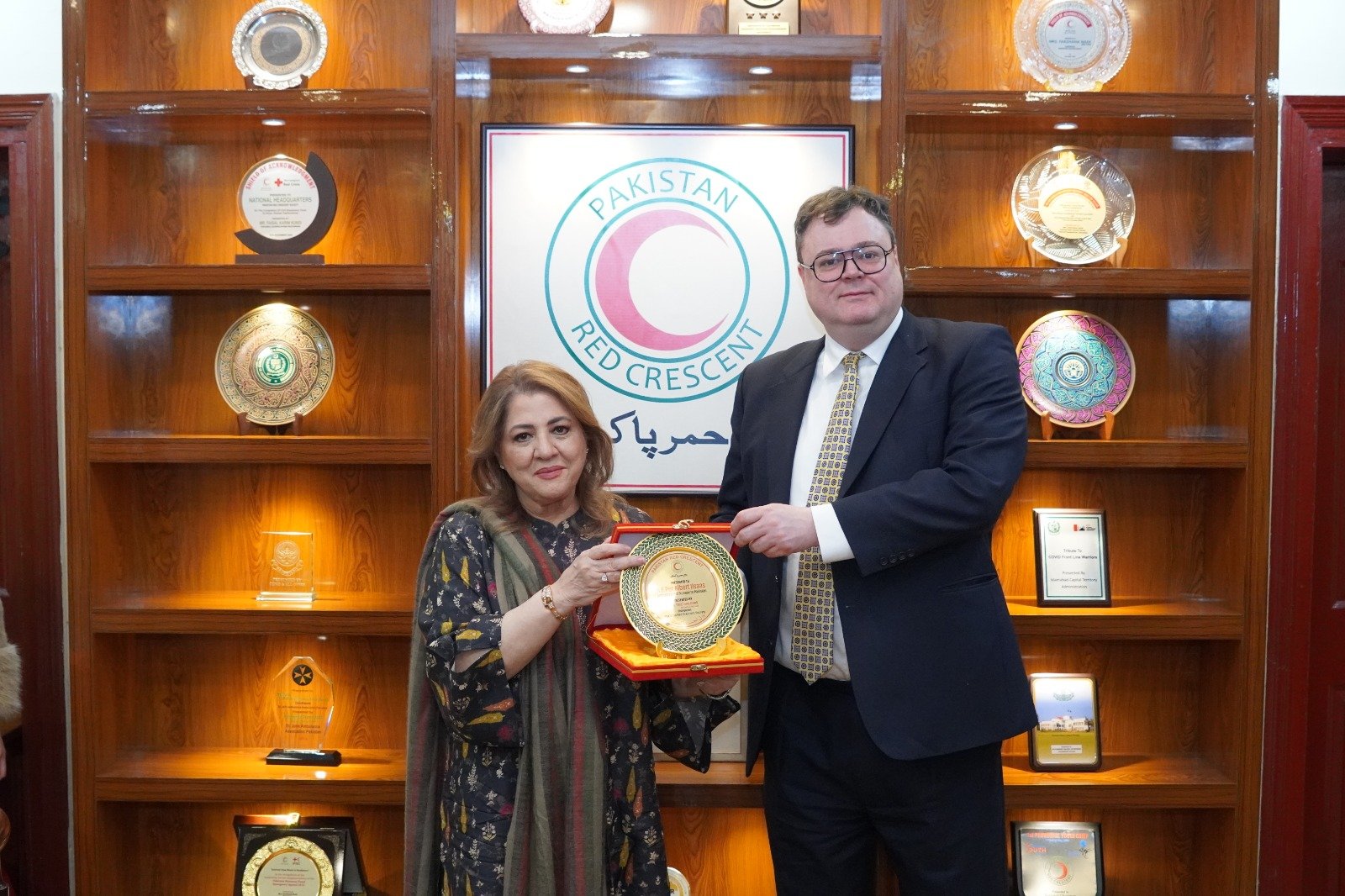 Norwegian ambassador commends PRCS humanitarian efforts in Pakistan