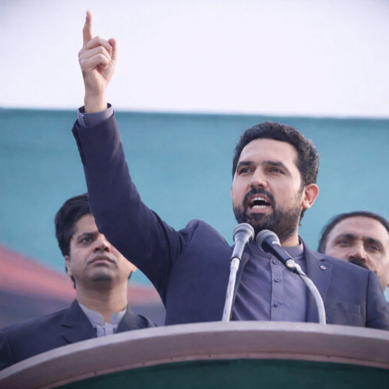 KP CM Sohail Afridi rejects backroom decisions, warns against Governor’s rule KP Chief Minister Sohail Afridi accuses Nawaz Sharif of blocking Imran Khan’s treatment at Shifa International Hospital.