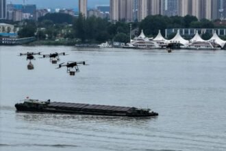 Revolutionizing river life: drone delivery brings convenience to Yangtze crews