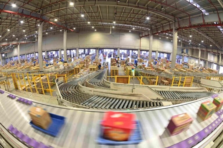 China builds world's largest express delivery network, fueling dynamic economy