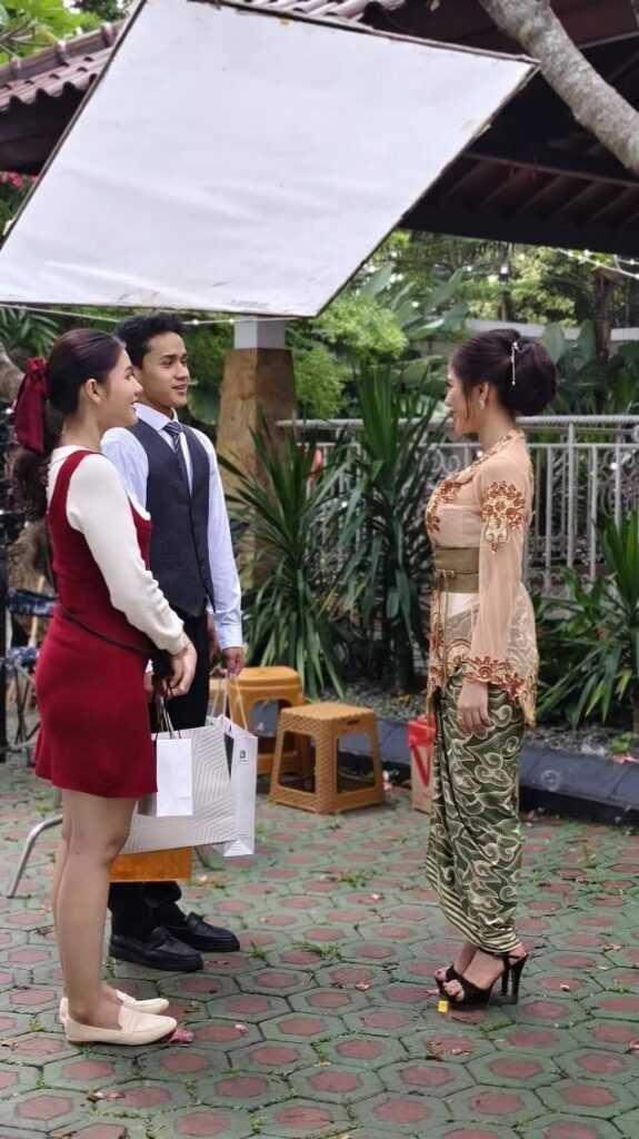 Chinese micro-drama surge in popularity across Southeast Asia Chinese micro-drama surge in popularity across Southeast Asia