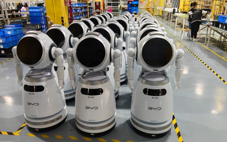 Chinese provincial leaders outline 2026 GDP growth targets with a focus on consumption and artificial intelligence.